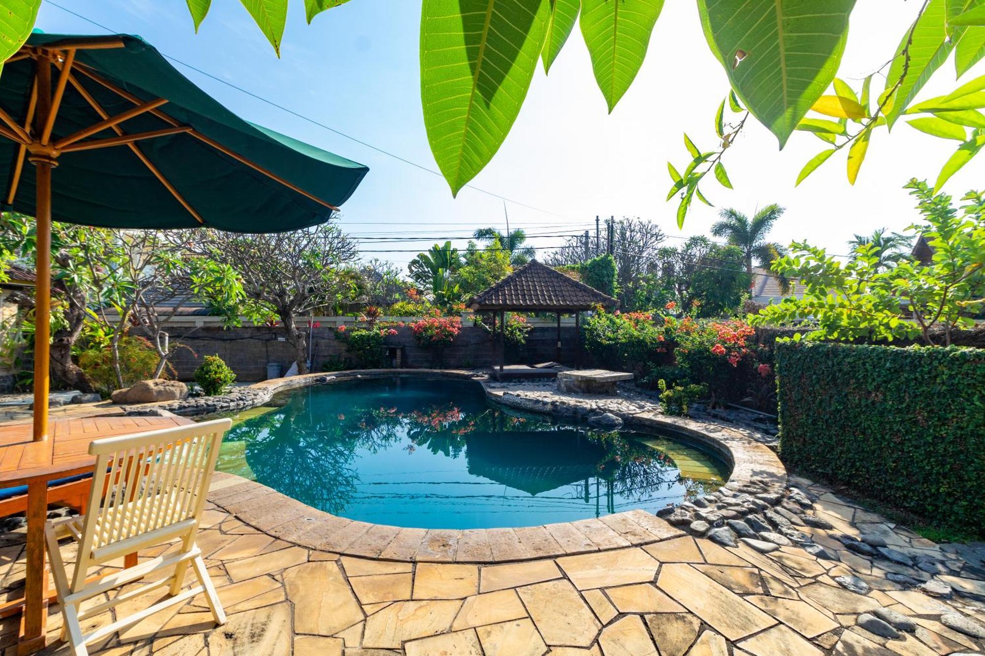 Vedanta Villa Lovina  Luaran gambar