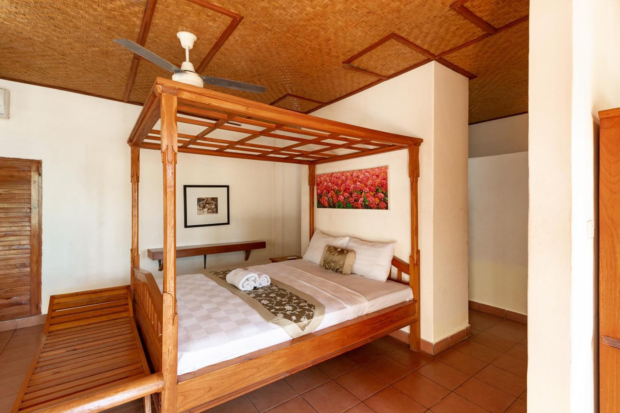 Vedanta Villa Lovina  Luaran gambar